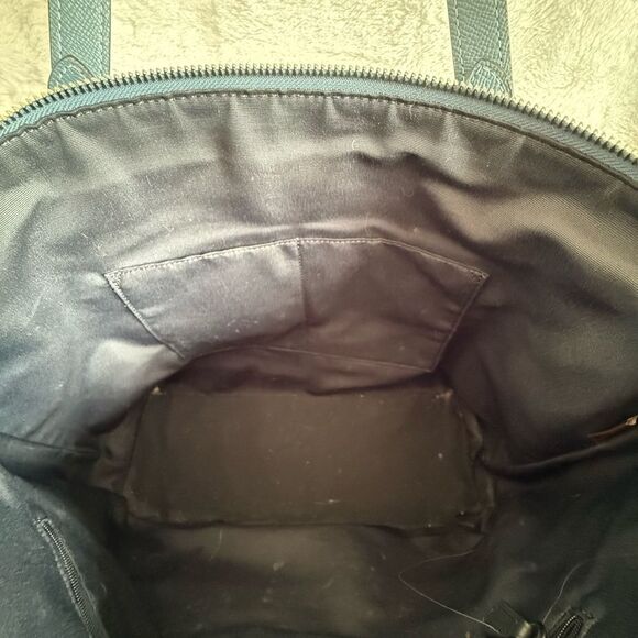 Coach Gallery Cross Grain Leather Tote - Picture 11 of 14